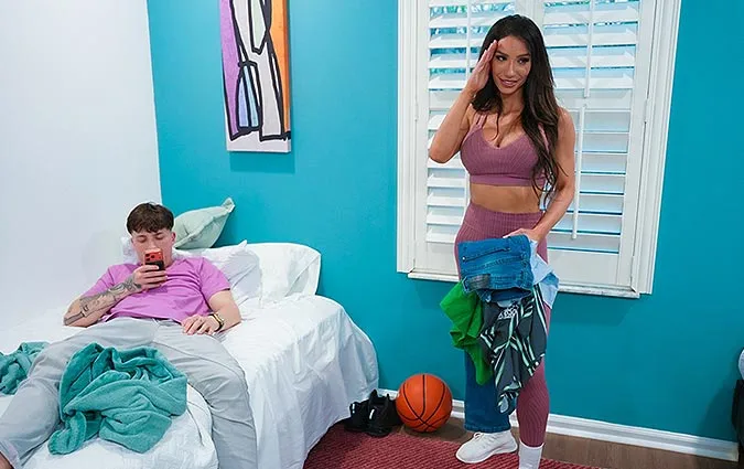 [MyPervyFamily] Remy Rune (My Stepmom Cant Resist It)